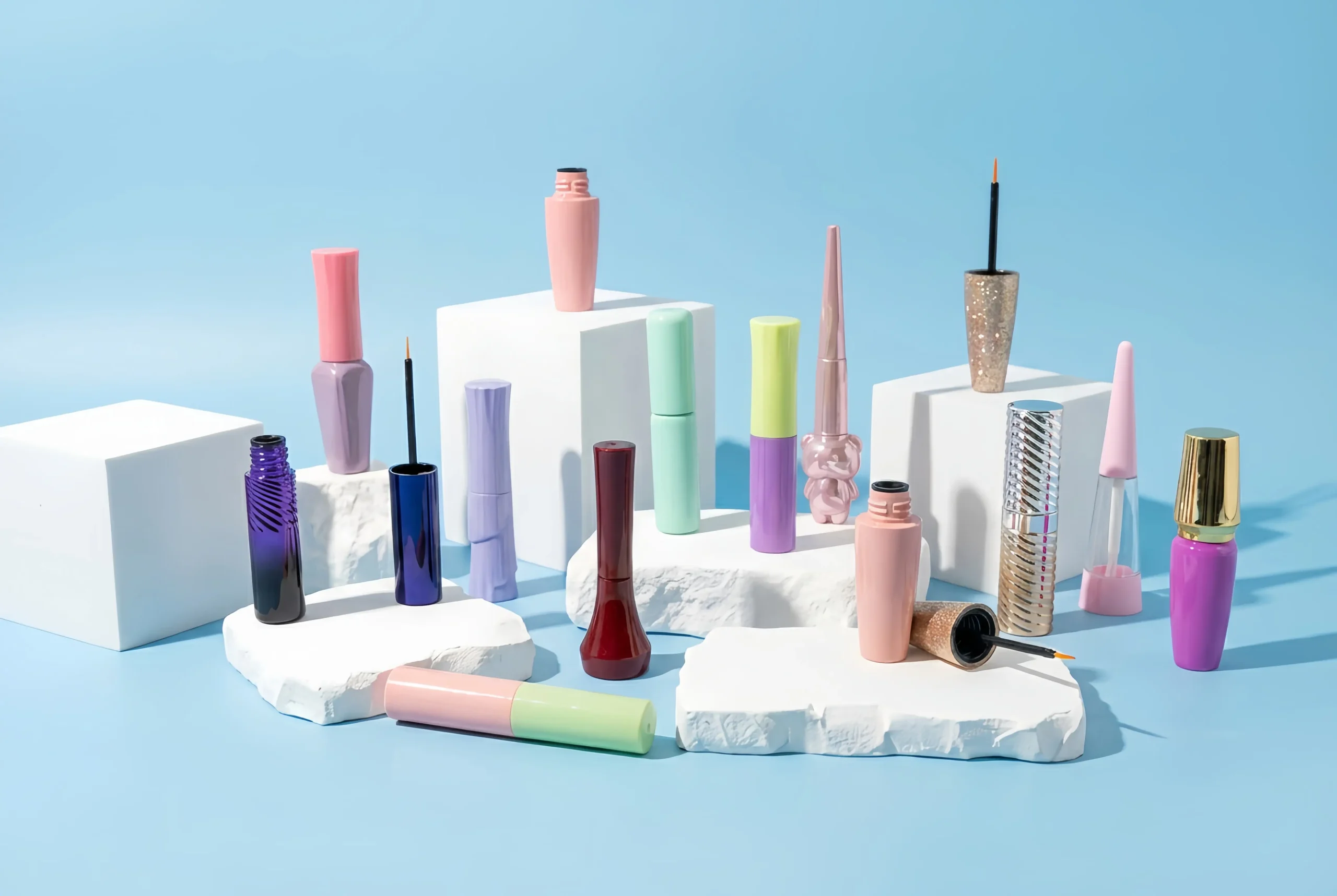 Empty Eyeshadow Palettes and Compact Cases